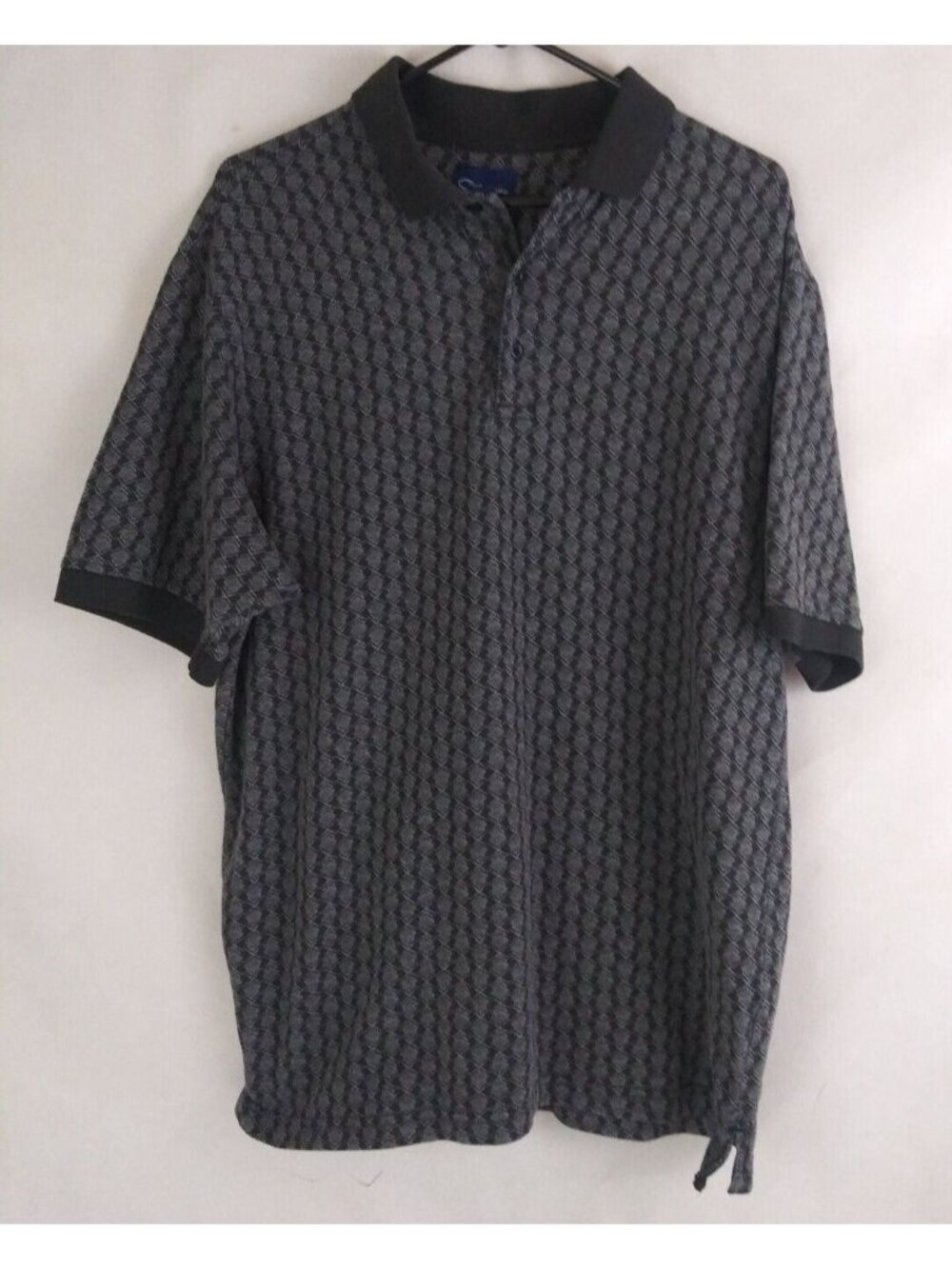 Catalina Men's Dark Gray Polo Shirt With Small Diamond Designs Size Large